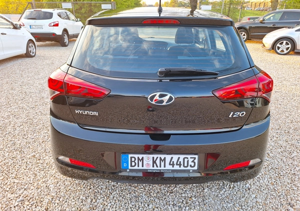 Hyundai i20 cena 32444 przebieg: 155300, rok produkcji 2015 z Kluczbork małe 596